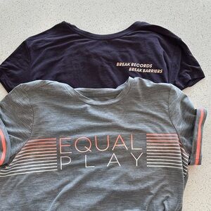 Athleta Kids T-Shirt Set - Gray and Pink